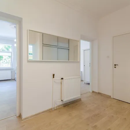 Friendly Tarnopolska Apartamento *
